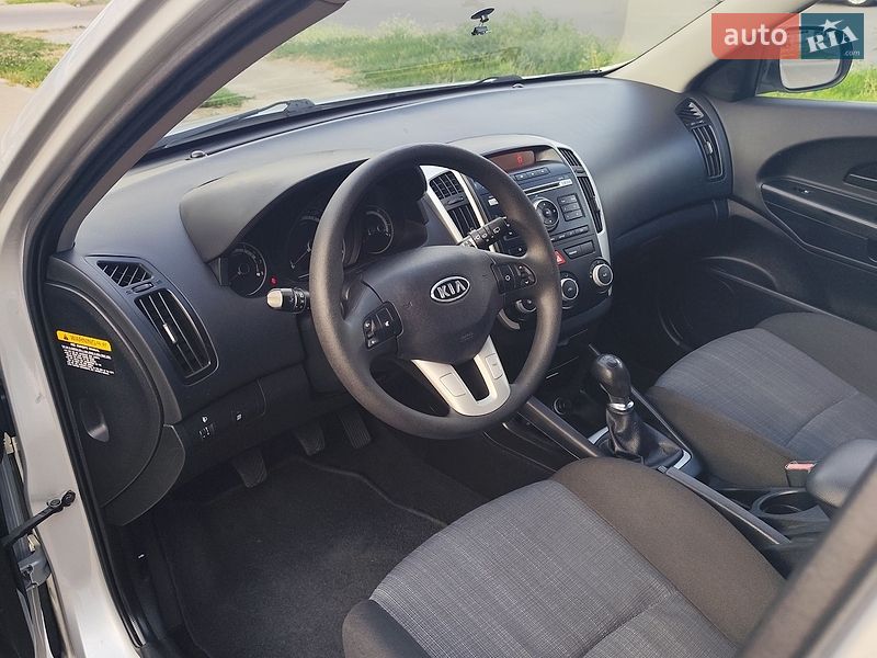Универсал Kia Ceed 2010 в Белой Церкви