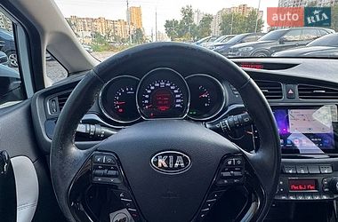Хетчбек Kia Ceed 2015 в Києві фото 22 Хетчбек Kia Ceed 2015 в Києві