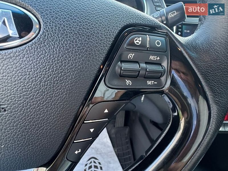 Хетчбек Kia Ceed 2015 в Києві фото 26 Хетчбек Kia Ceed 2015 в Києві
