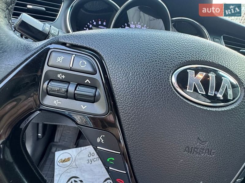 Хетчбек Kia Ceed 2015 в Києві фото 27 Хетчбек Kia Ceed 2015 в Києві