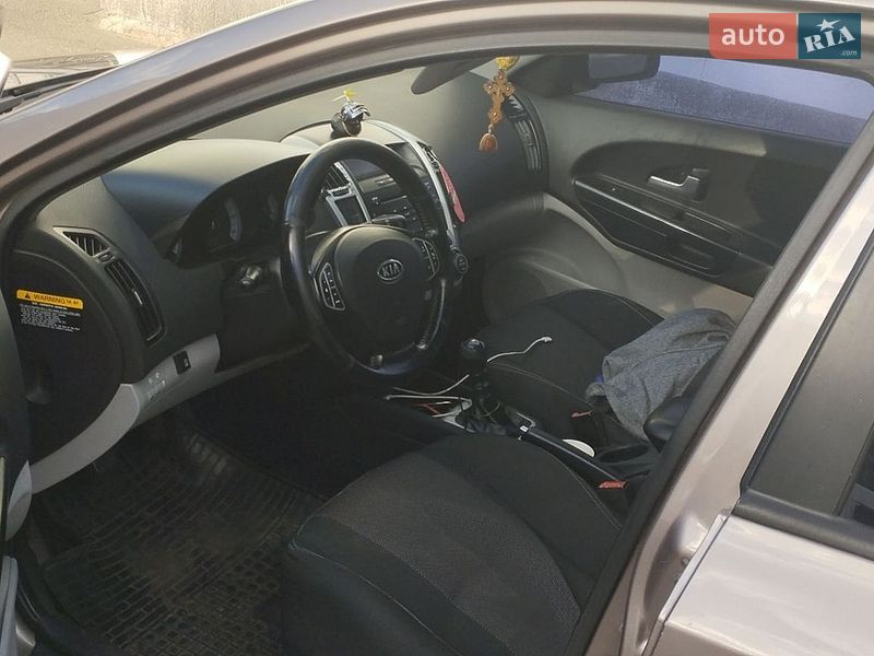 Універсал Kia Ceed 2009 в Києві фото 5 Універсал Kia Ceed 2009 в Києві