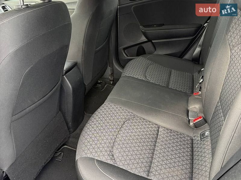 Універсал Kia Ceed 2019 в Ужгороді