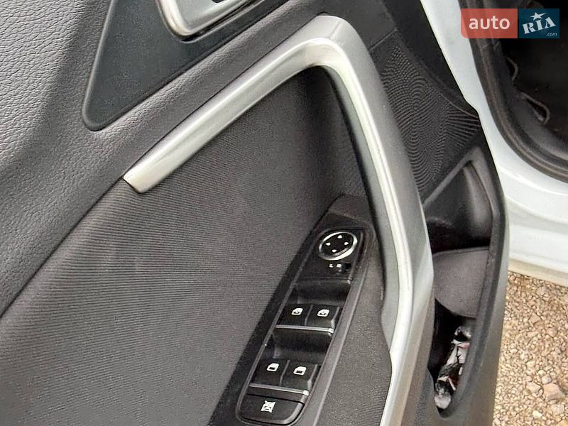 Універсал Kia Ceed 2019 в Ужгороді