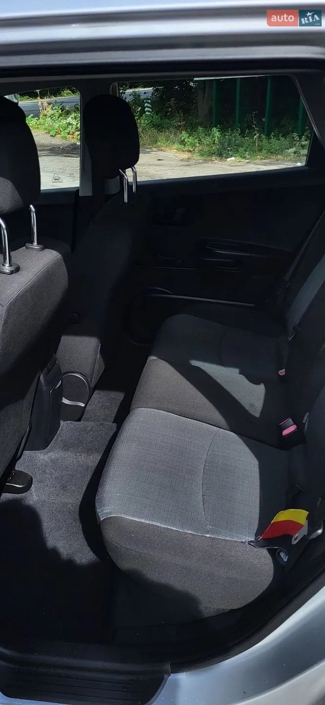 2010 Kia Cee'd - мініатюра 14
