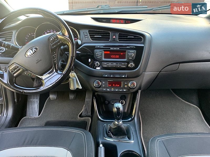 Хэтчбек Kia Ceed 2012 в Бердичеве