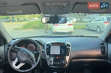 Универсал Kia Ceed 2012 в Черновцах