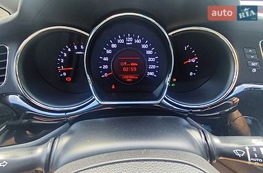 Хэтчбек Kia Ceed 2015 в Киеве