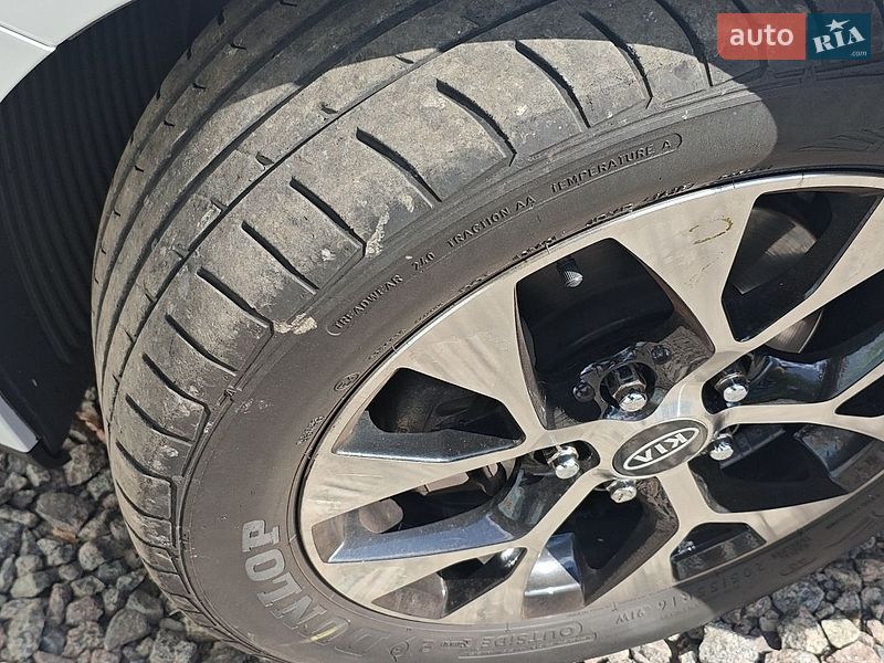 Хэтчбек Kia Ceed 2015 в Киеве