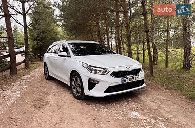 kia ceed 2019 в Львов от профессионального продавца Ігор