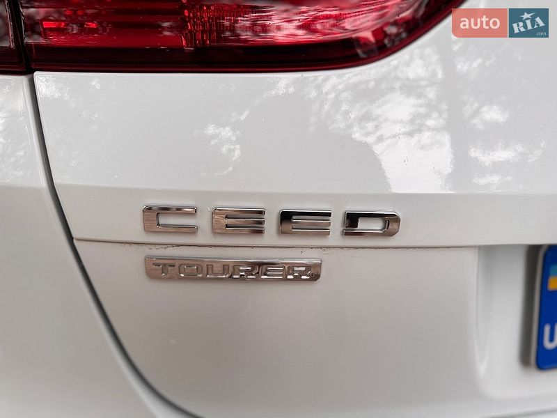 Универсал Kia Ceed 2019 в Львове