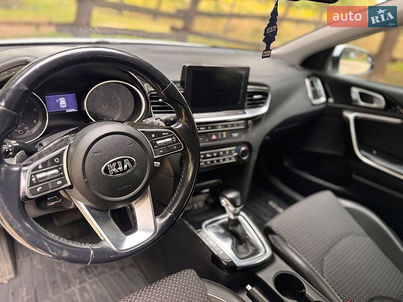 Универсал Kia Ceed 2019 в Львове