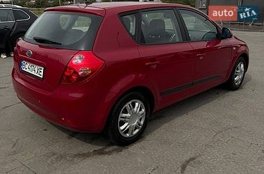 Хетчбек Kia Ceed 2007 в Львові