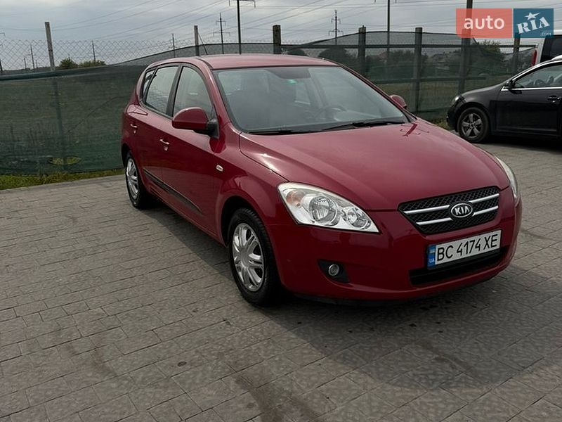 Хетчбек Kia Ceed 2007 в Львові