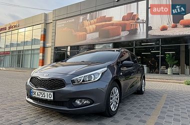 Універсал Kia Ceed 2015 в Хмельницькому Універсал Kia Ceed 2015 в Хмельницькому