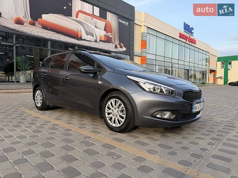 Універсал Kia Ceed 2015 в Хмельницькому фото 5 Універсал Kia Ceed 2015 в Хмельницькому
