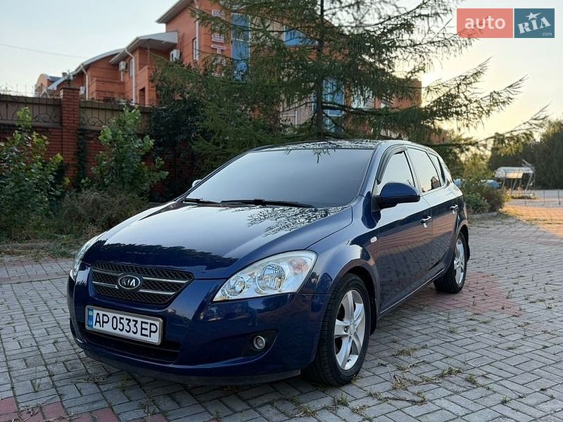 Хетчбек Kia Ceed 2008 в Запоріжжі