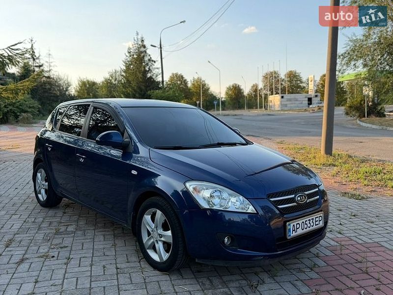 Хетчбек Kia Ceed 2008 в Запоріжжі