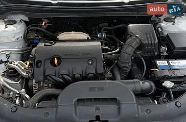Хэтчбек Kia Ceed 2008 в Кропивницком