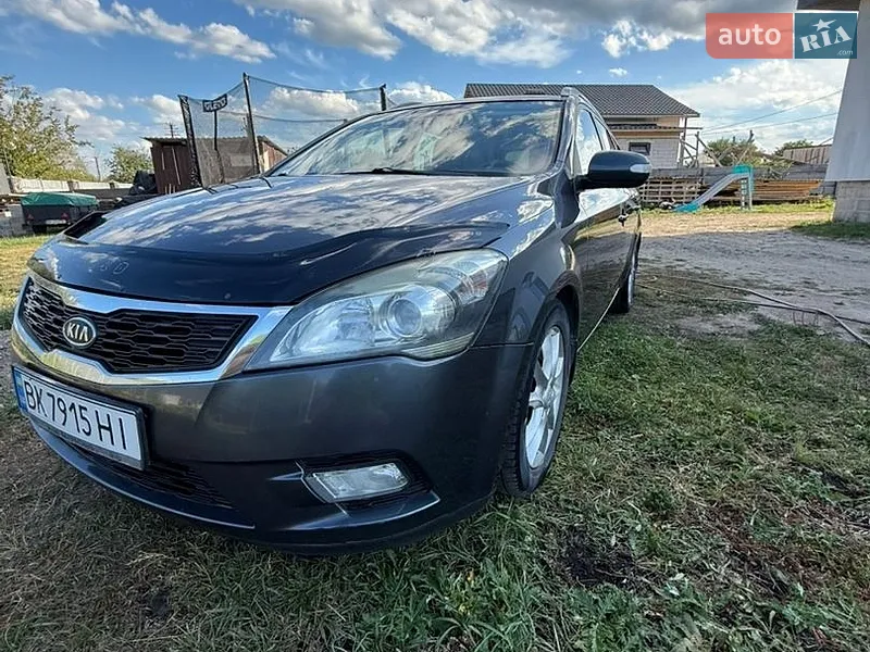 Kia Ceed 2011