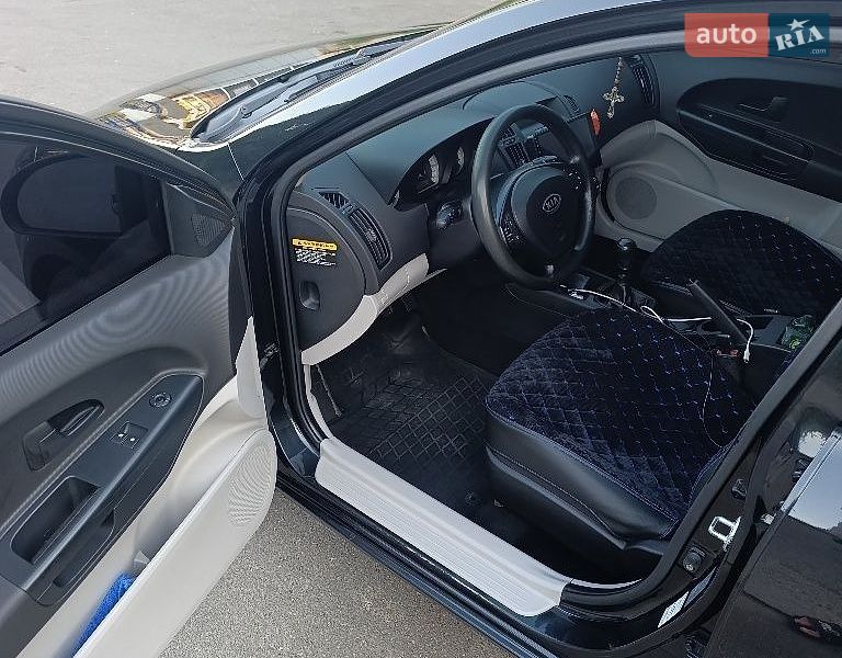 Хетчбек Kia Ceed 2007 в Одесі