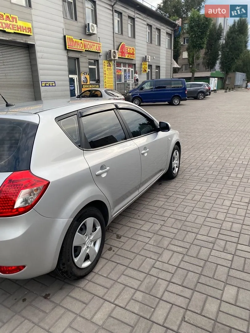 2010 Kia Cee'd - мініатюра 6