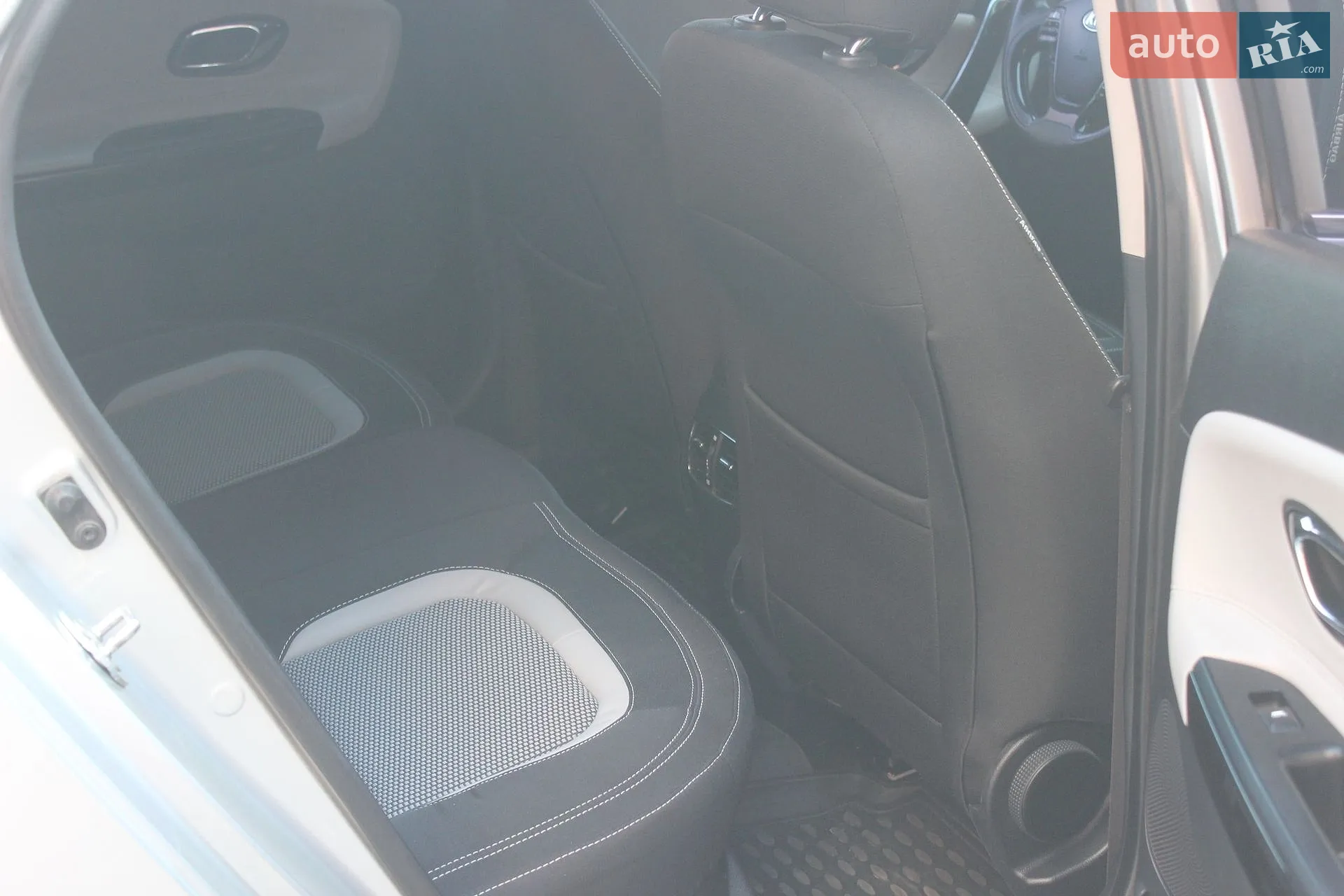 2013 Kia Cee'd - мініатюра 15