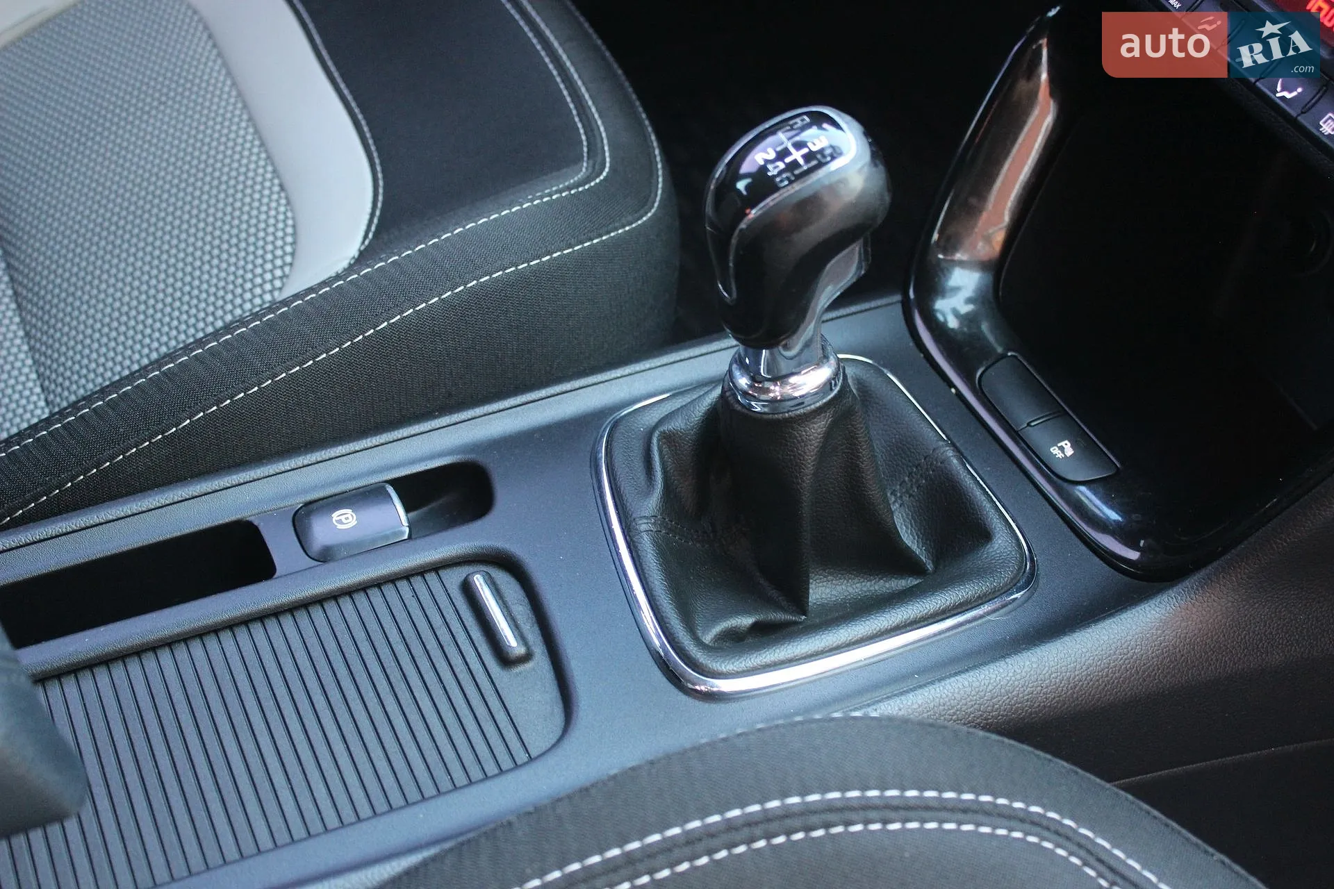 2013 Kia Cee'd - мініатюра 21