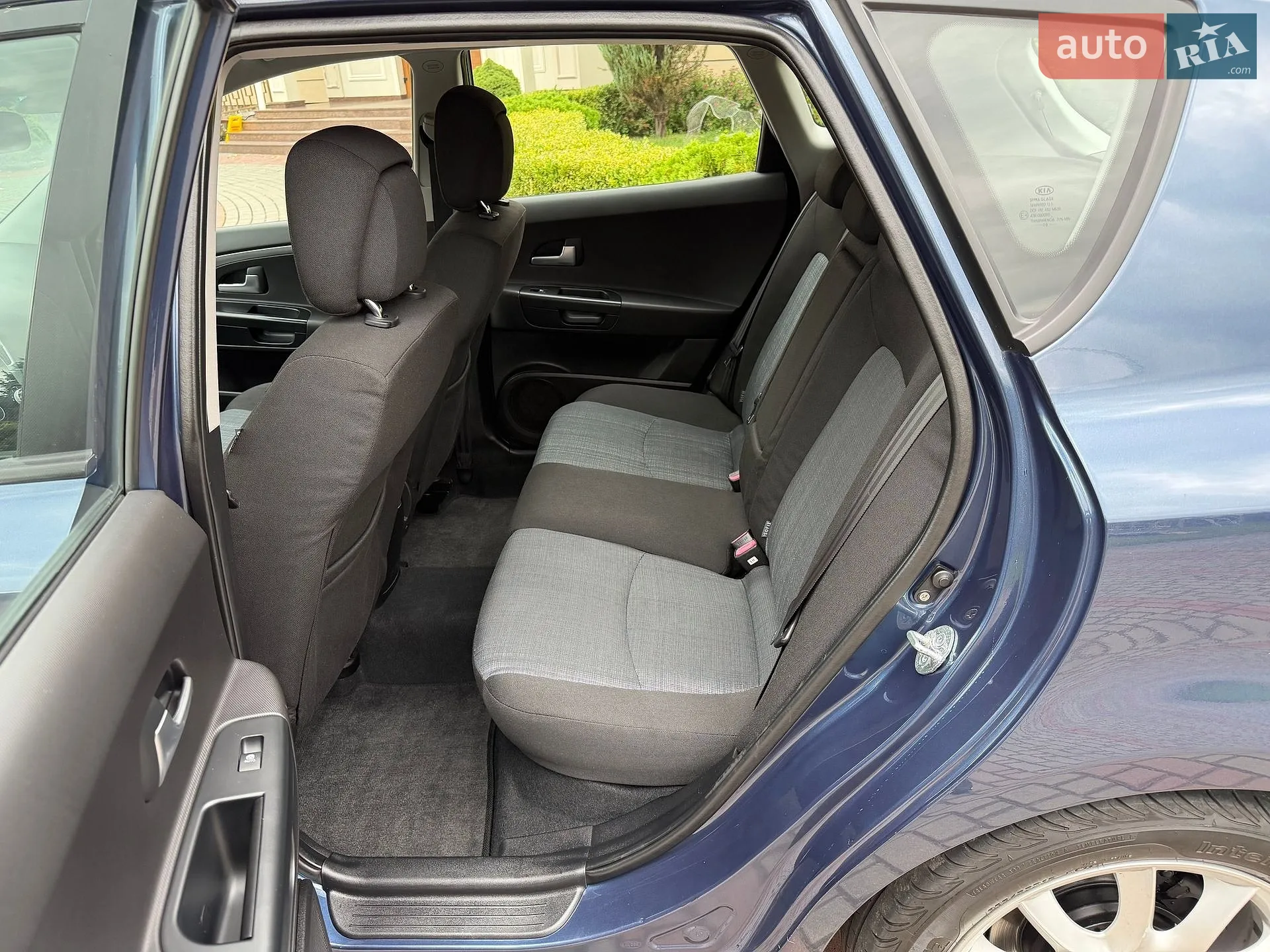 2010 Kia Cee'd - мініатюра 31