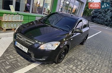 Хетчбек Kia Ceed 2008 в Києві