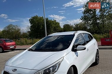 Універсал Kia Ceed 2014 в Стрию