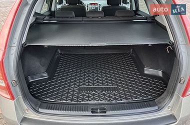 Универсал Kia Ceed 2012 в Нововолынске