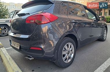 Хэтчбек Kia Ceed 2013 в Киеве