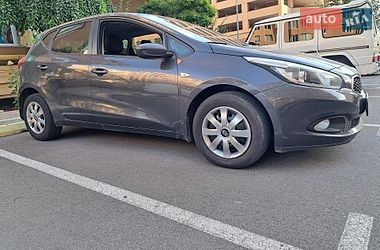 Хэтчбек Kia Ceed 2013 в Киеве