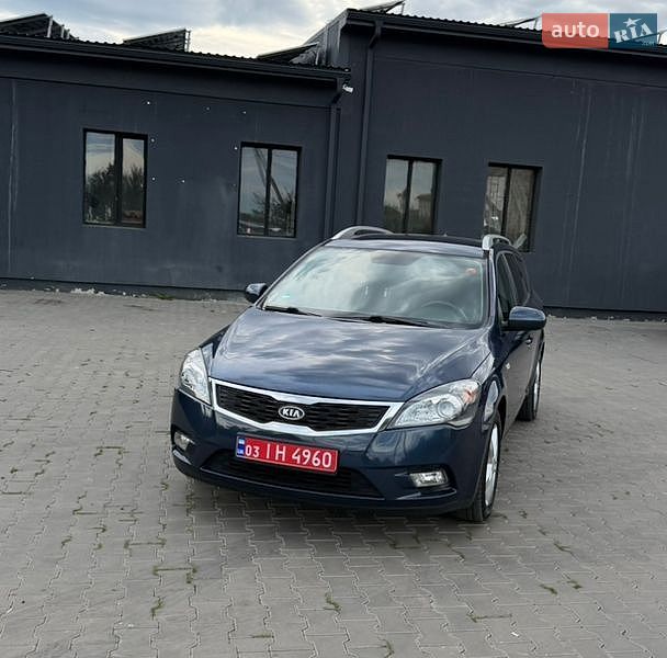 Універсал Kia Ceed 2010 в Ковелі