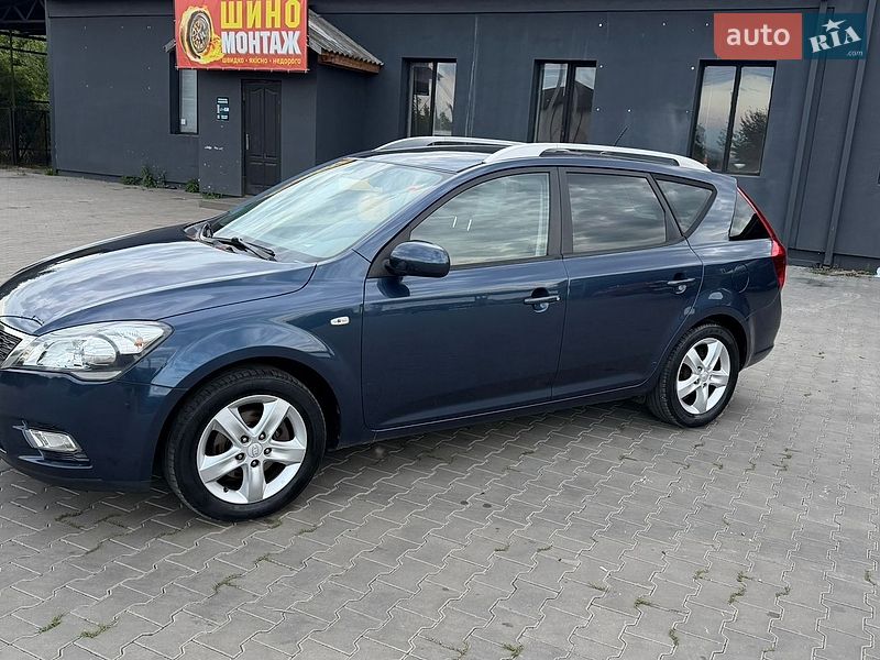 Універсал Kia Ceed 2010 в Ковелі