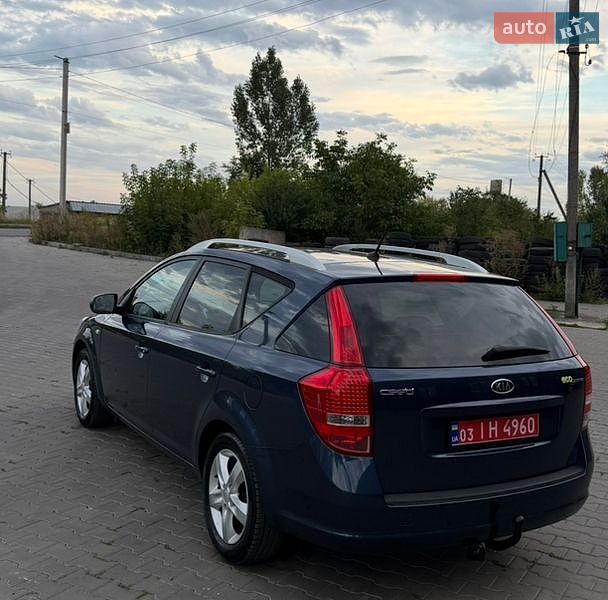Універсал Kia Ceed 2010 в Ковелі