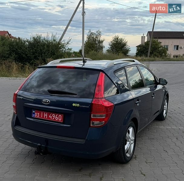 Універсал Kia Ceed 2010 в Ковелі