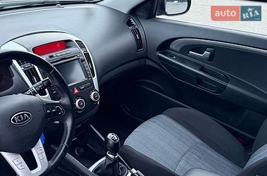Універсал Kia Ceed 2010 в Ковелі