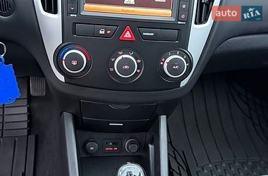 Універсал Kia Ceed 2010 в Ковелі