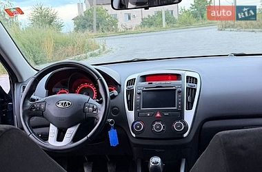 Універсал Kia Ceed 2010 в Ковелі