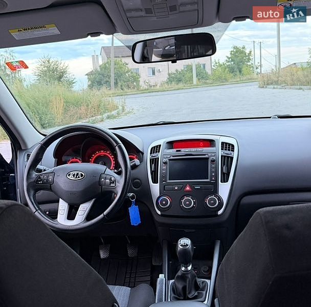 Універсал Kia Ceed 2010 в Ковелі