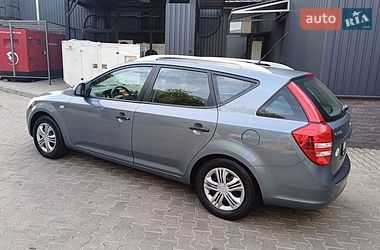 Универсал Kia Ceed 2009 в Ужгороде