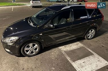 Универсал Kia Ceed 2012 в Житомире
