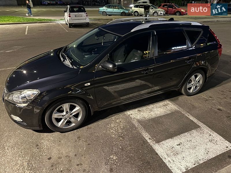 Универсал Kia Ceed 2012 в Житомире