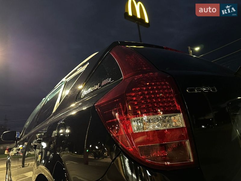 Универсал Kia Ceed 2012 в Житомире