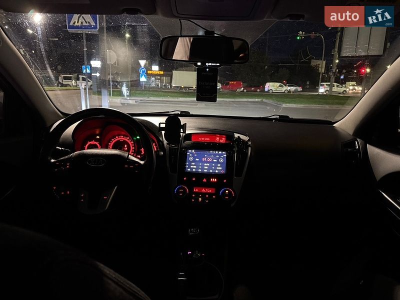 Универсал Kia Ceed 2012 в Житомире