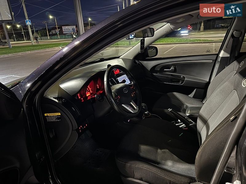 Универсал Kia Ceed 2012 в Житомире