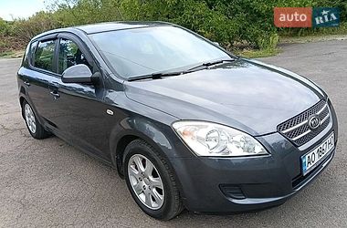 kia ceed 2009 в Мукачево від про продавця Vitali kia ceed 2009 в Мукачево від професійного продавця Vitali