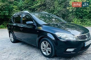 Универсал Kia Ceed 2012 в Киеве