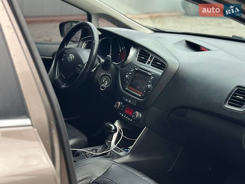 Универсал Kia Ceed 2015 в Житомире